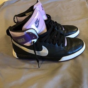 Nike Women’s Air Royalty